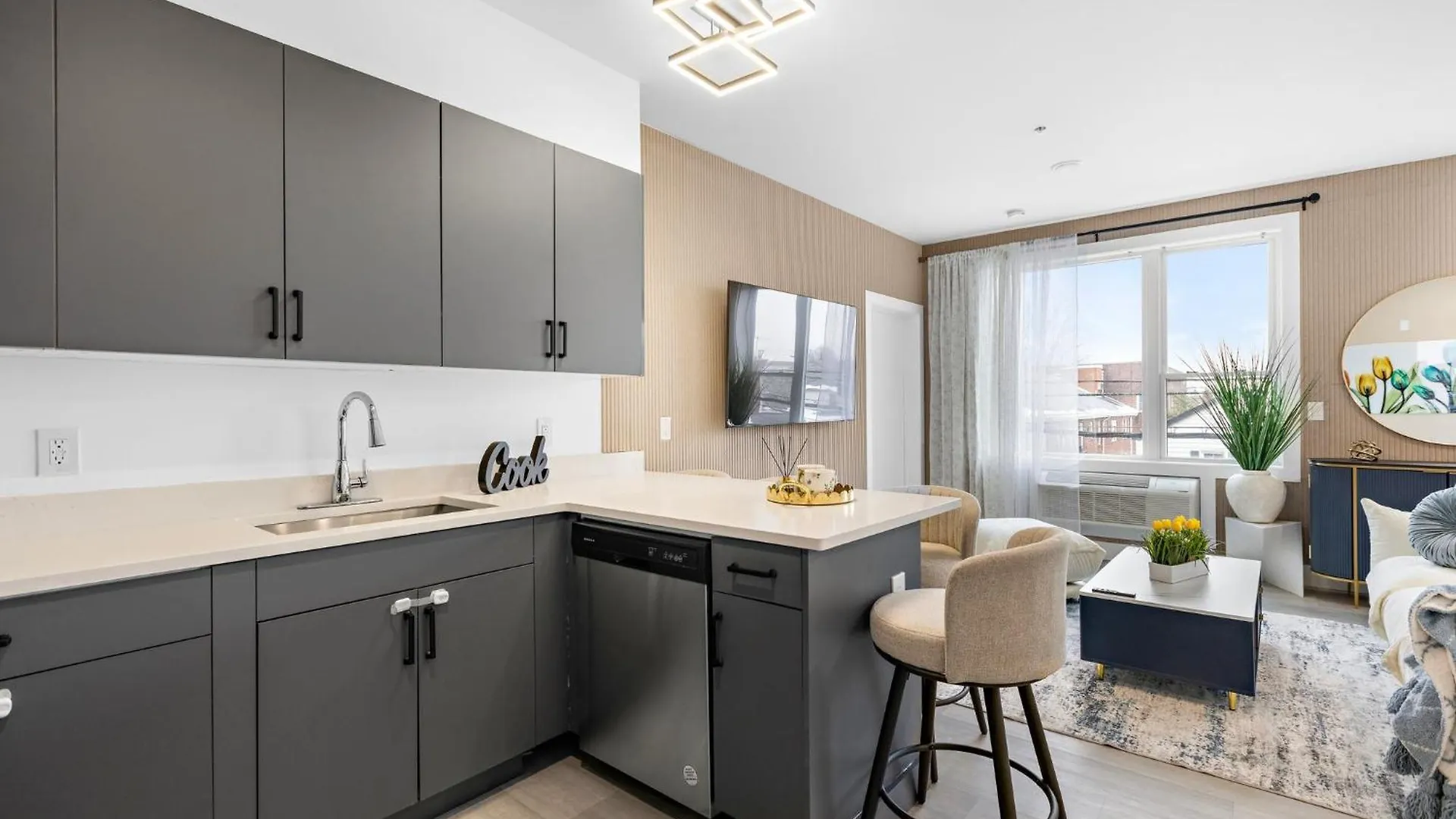 Luxury First Apartment Bayonne