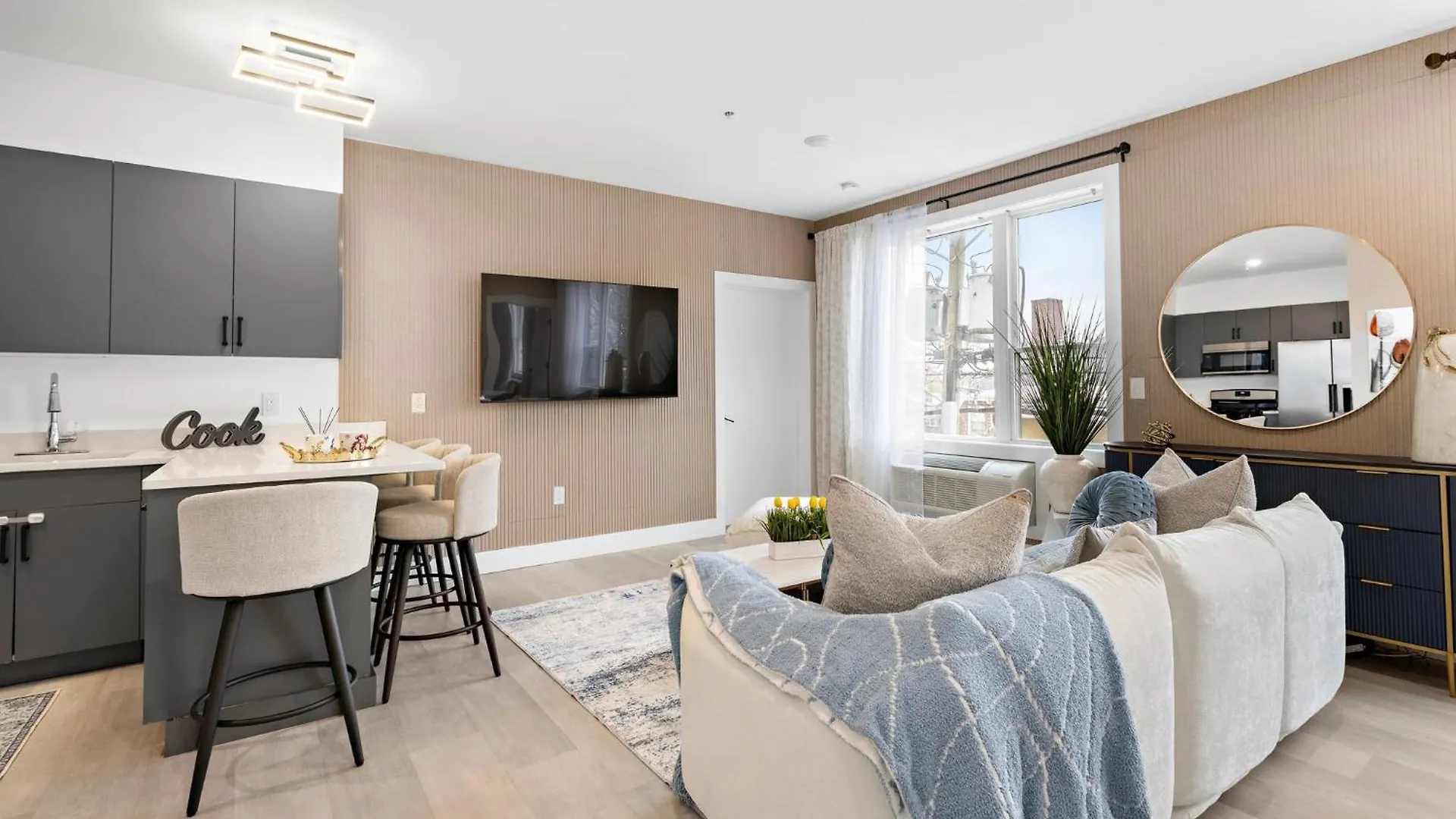 Luxury First Apartment Bayonne
