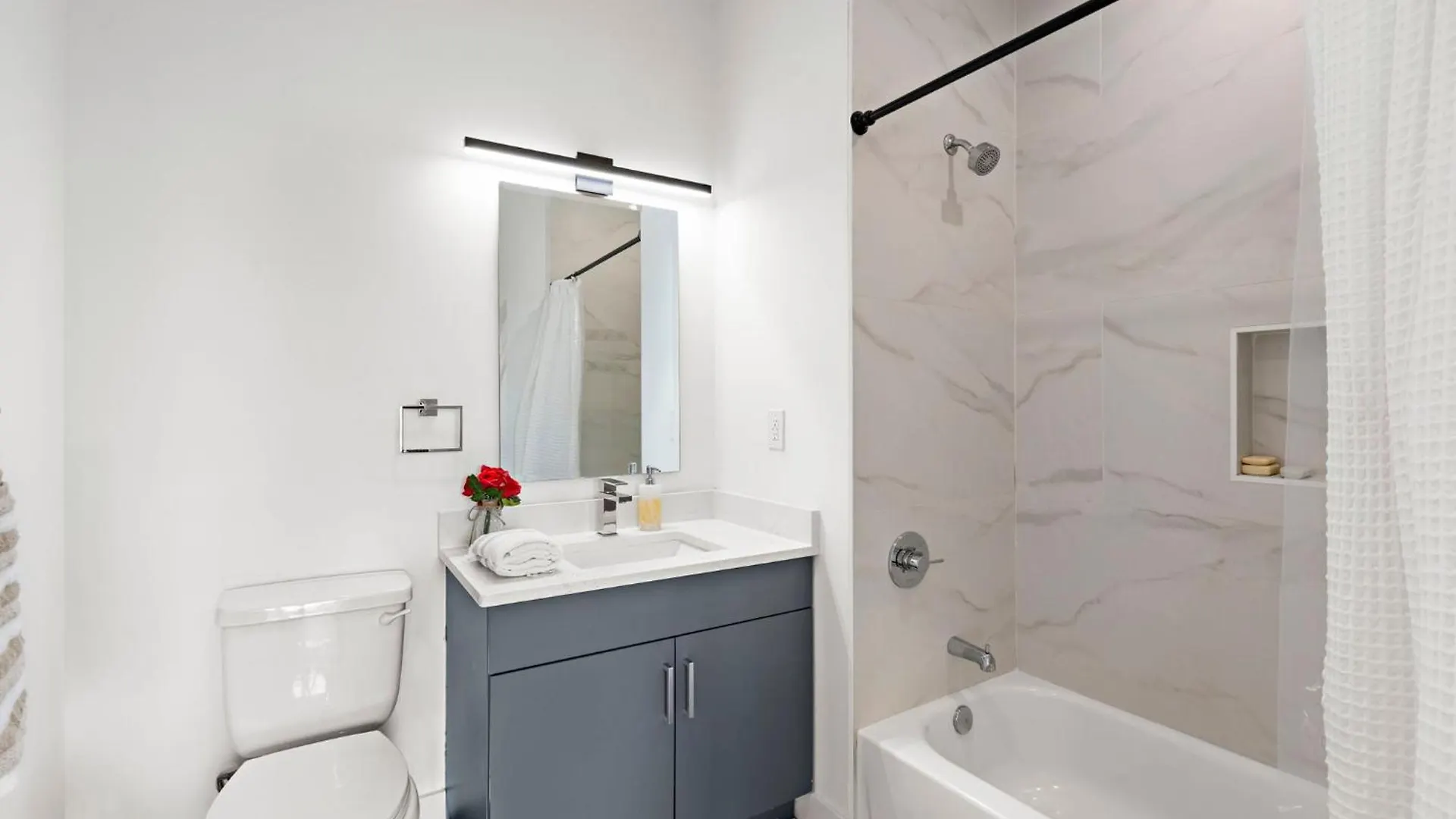Luxury First Apartment Bayonne